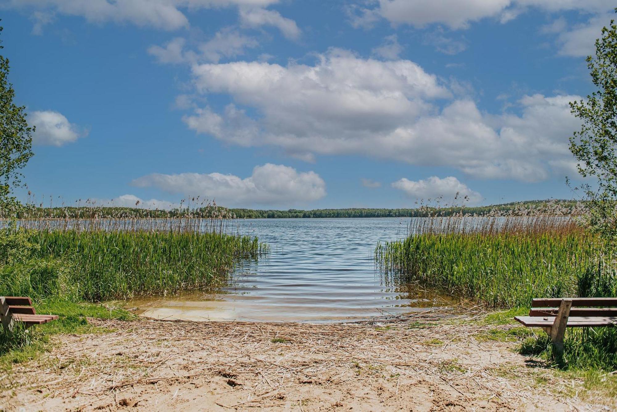 Vila Rajski Domek Nad Jeziorem Radacz Borne Sulinowo Exteriér fotografie