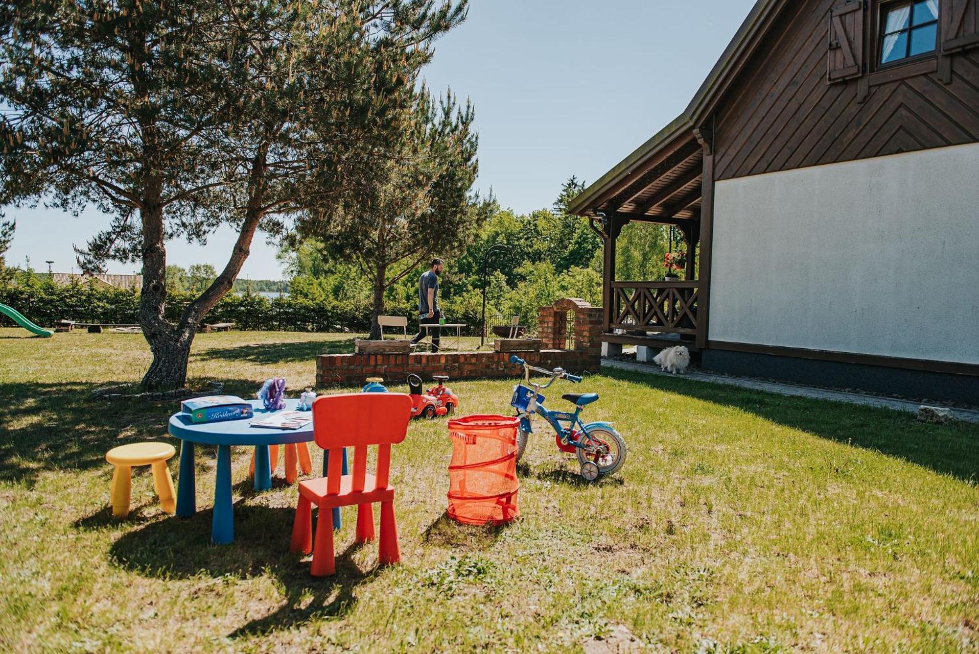 Vila Rajski Domek Nad Jeziorem Radacz Borne Sulinowo Exteriér fotografie