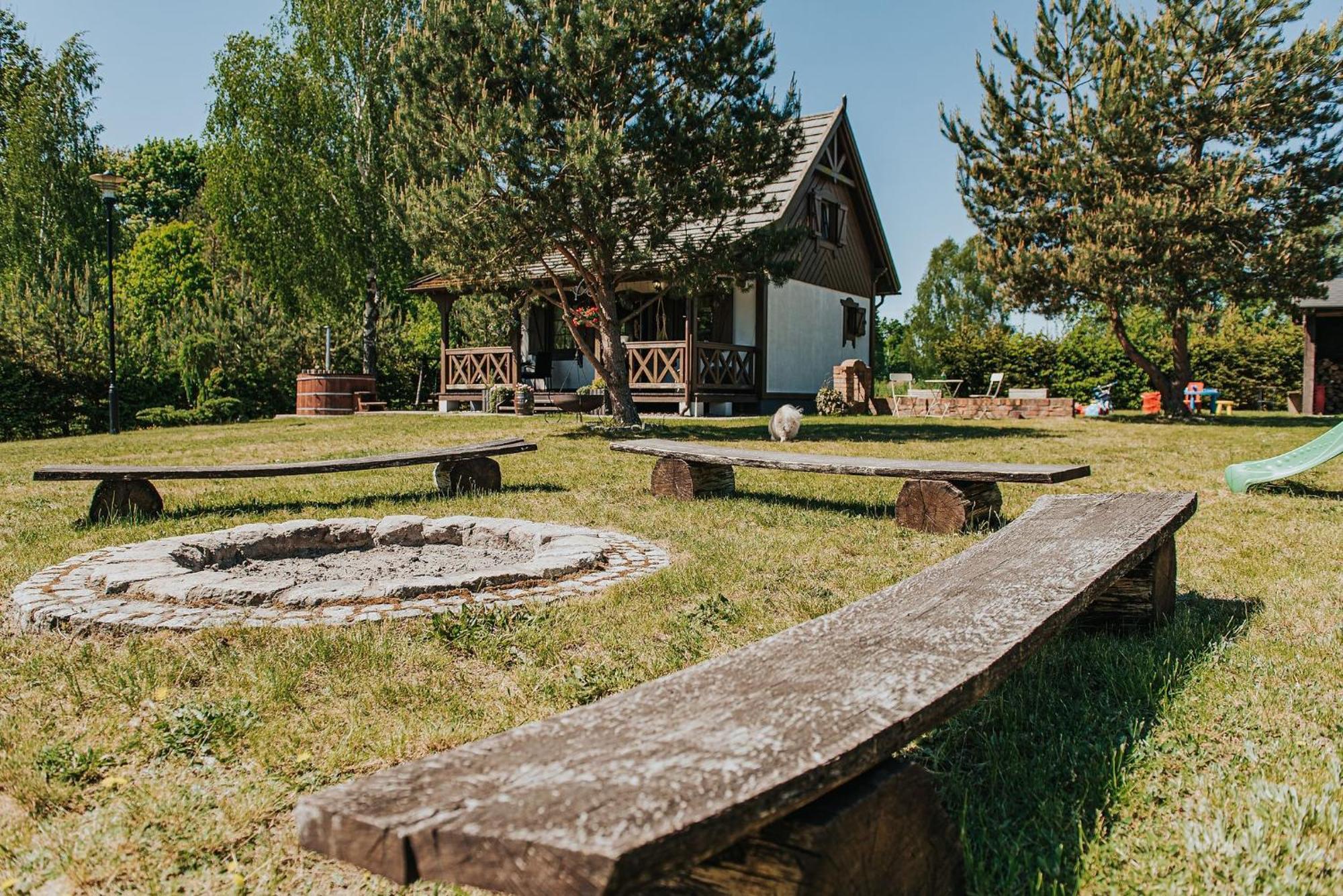 Vila Rajski Domek Nad Jeziorem Radacz Borne Sulinowo Exteriér fotografie