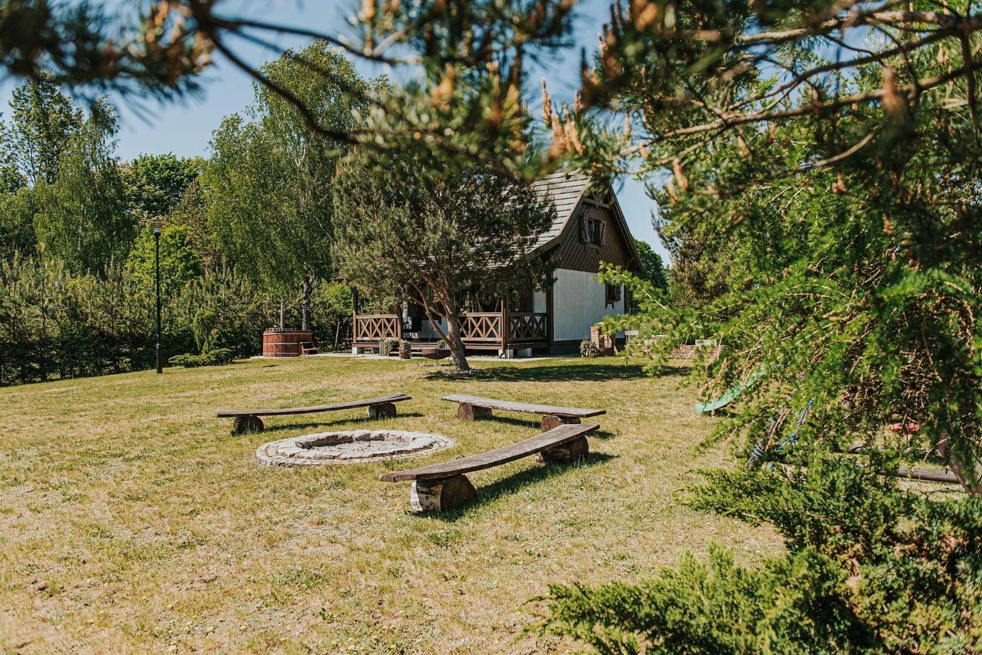 Vila Rajski Domek Nad Jeziorem Radacz Borne Sulinowo Exteriér fotografie